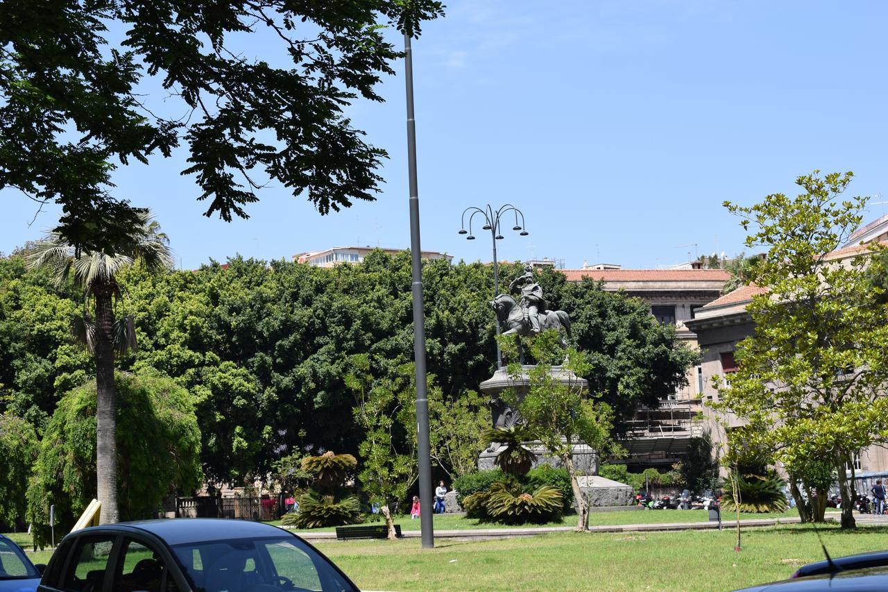 Il Cortiletto Di Piazza Verga Catane Extérieur photo